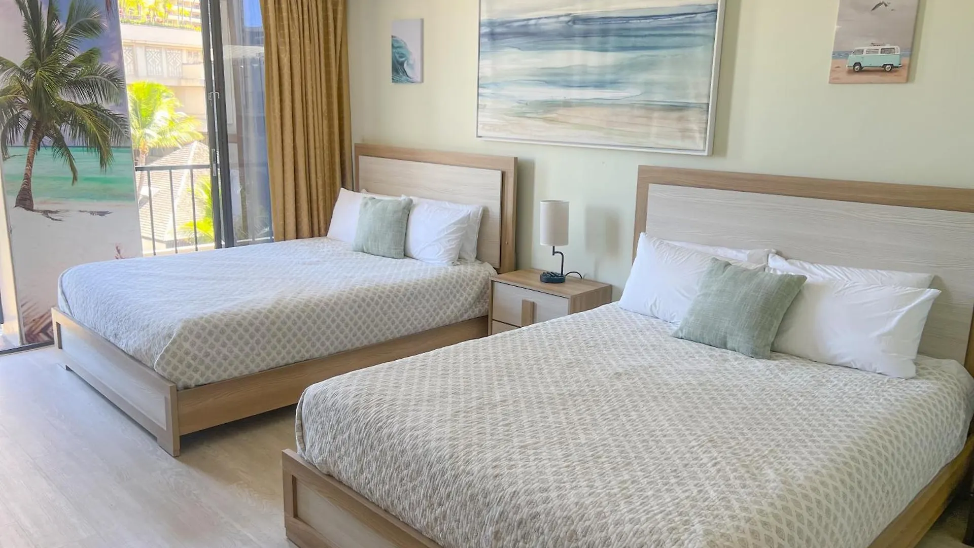 Apartment Waikiki Palms In Paradise Apts Honolulu United States